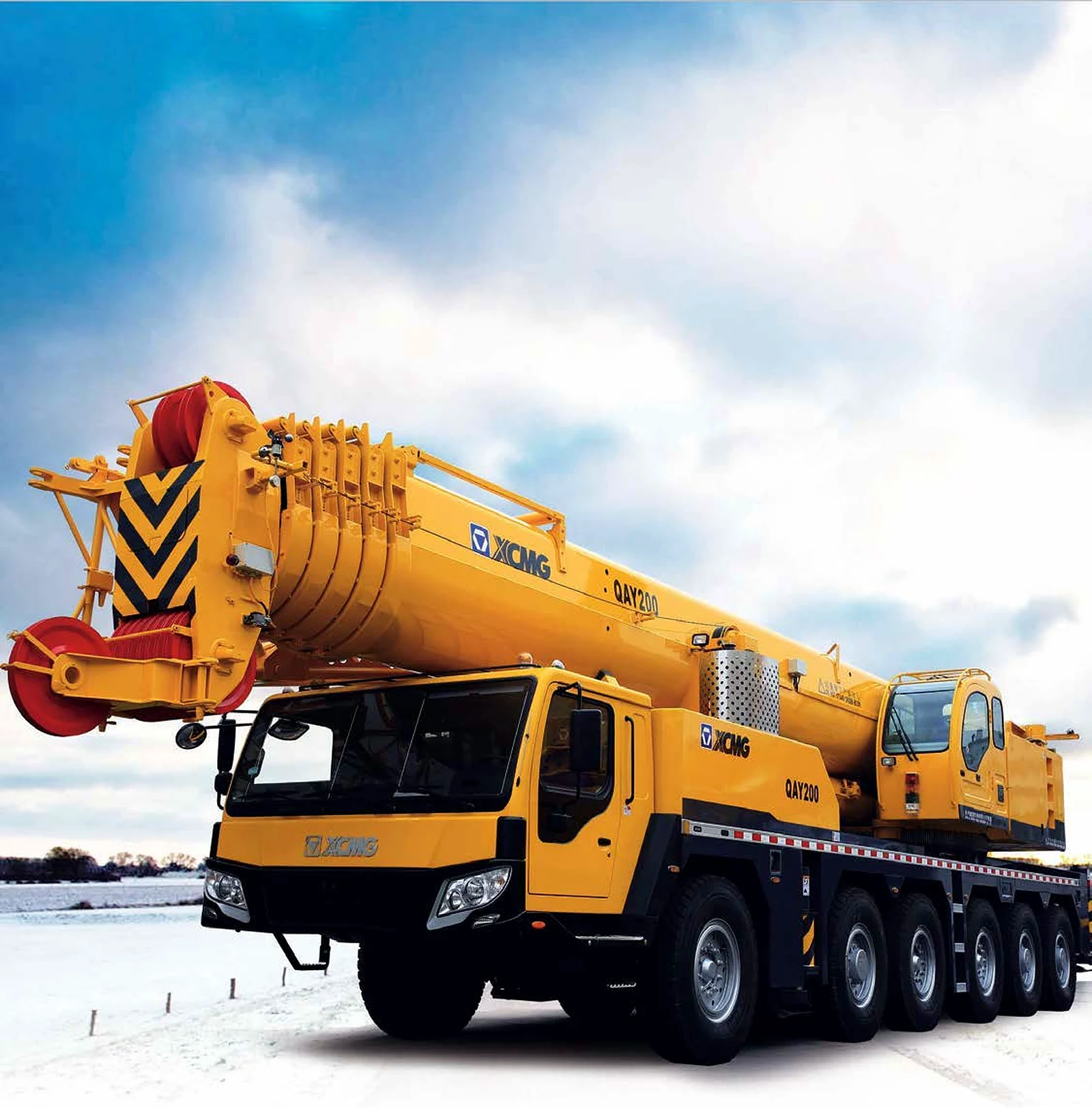 XCMG QAY200 All-Terrain Crane